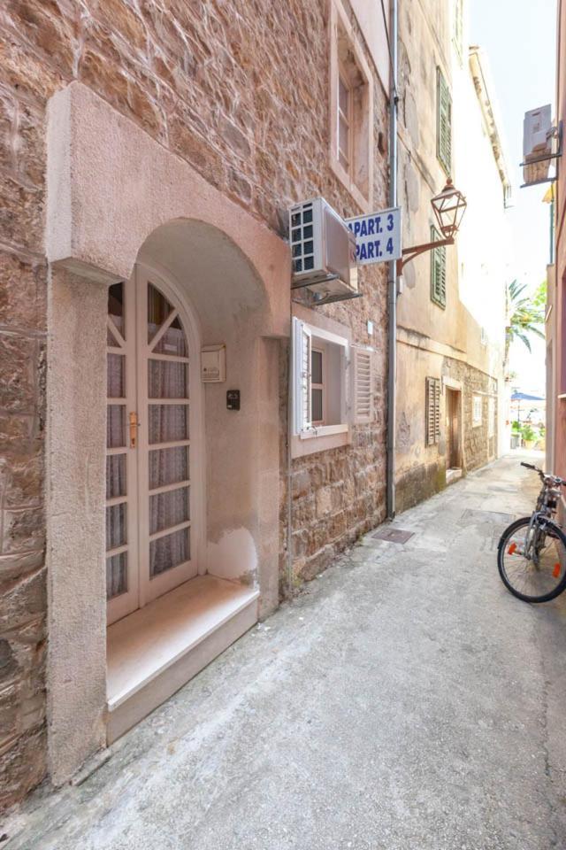 Apartmani Marija Podgora Εξωτερικό φωτογραφία