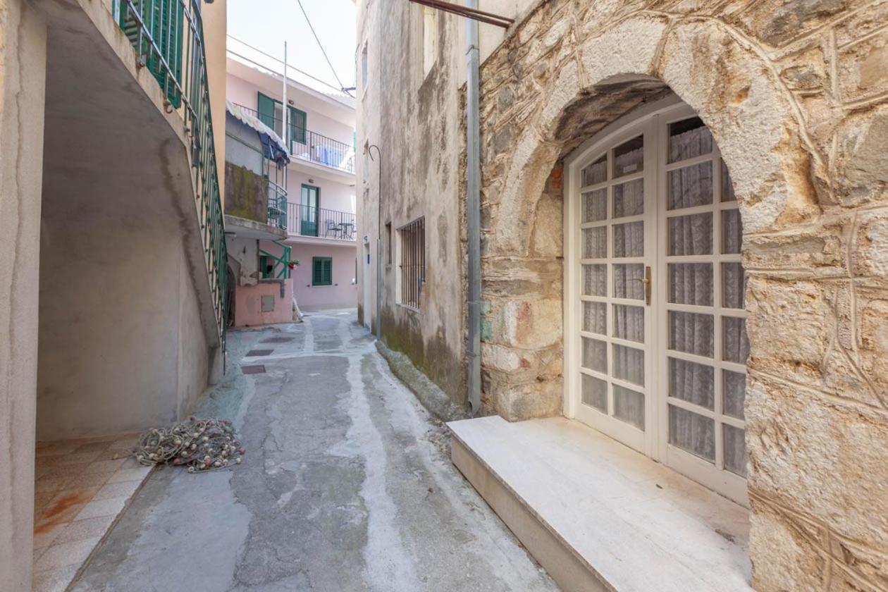 Apartmani Marija Podgora Εξωτερικό φωτογραφία
