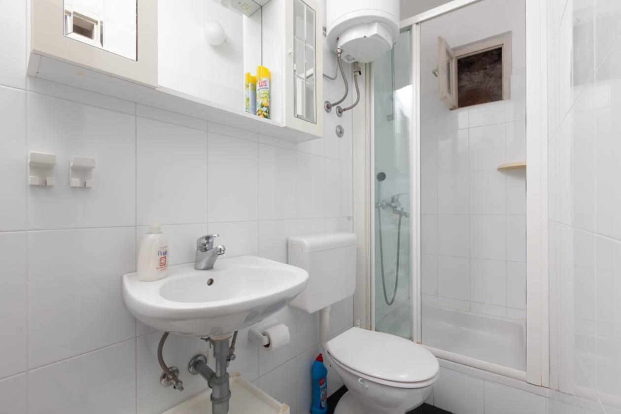 Apartmani Marija Podgora Εξωτερικό φωτογραφία